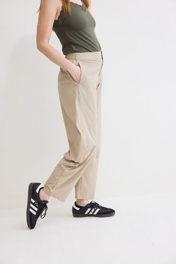 The Petite Wide-ish Pants