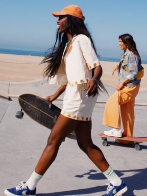 Jessie - Cotton & Linen Shorts with Amber Embroidery
