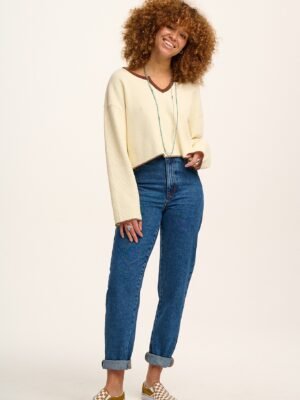 Dana - Mom Denim Jeans in Mid Wash Blue