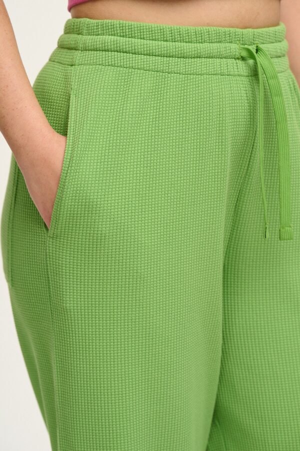 Larson - Wide Leg Waffle Cotton Joggers in Matcha Green