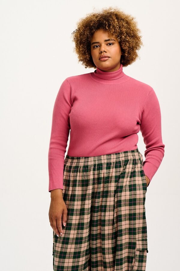 Aiden - Roll Neck Knitted Cotton Top in Rose Pink